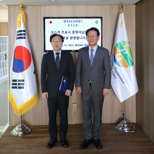 주부산일본총영상 예방.jpg